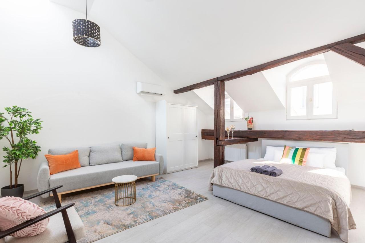 Rustic Central Studios By Lh บูดาเปสต์ ภายนอก รูปภาพ